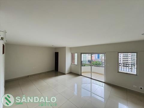 Apartamento para locacao no Zona 01 em Maringa com 304,14m² por R$ 4.400,00
