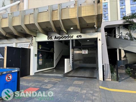 Apartamento para locacao no Zona 01 em Maringa com 171,66m² por R$ 3.520,00