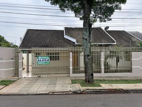 Casa para locacao no Jardim Paris em Maringa com 210m² por R$ 3.520,00