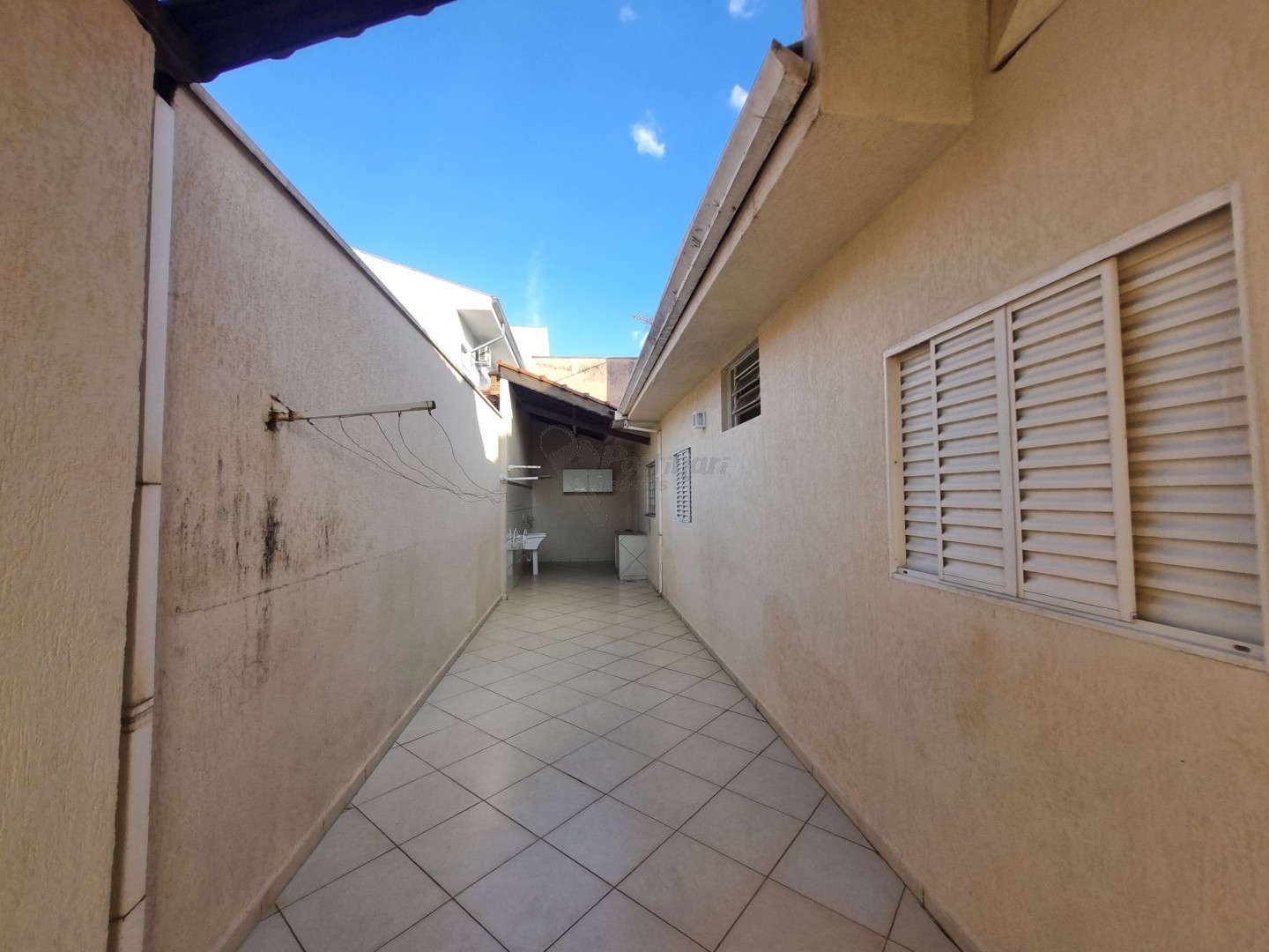 Casa Residencial para locacao no Jardim Residencial Santina Paroli P em Limeira com 150m² por R$ 2.300,00