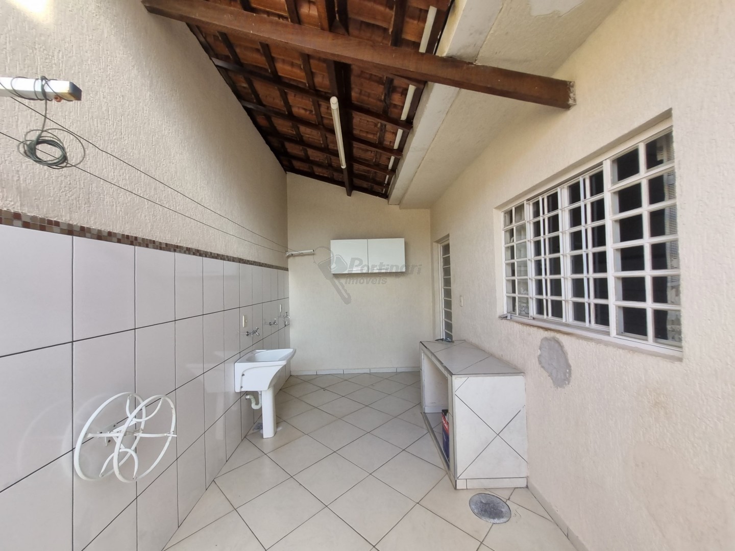 Casa Residencial para locacao no Jardim Residencial Santina Paroli P em Limeira com 150m² por R$ 2.300,00
