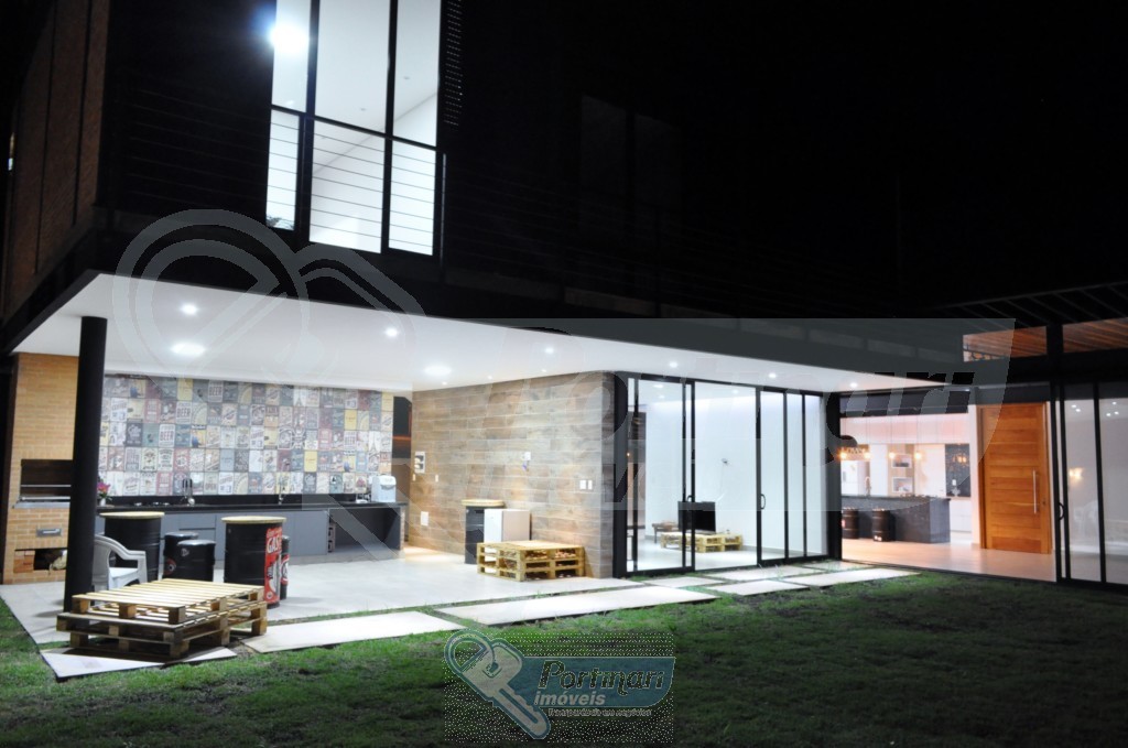 Casa em Condomínio para venda no Residencial Florisa em Limeira com 350m²