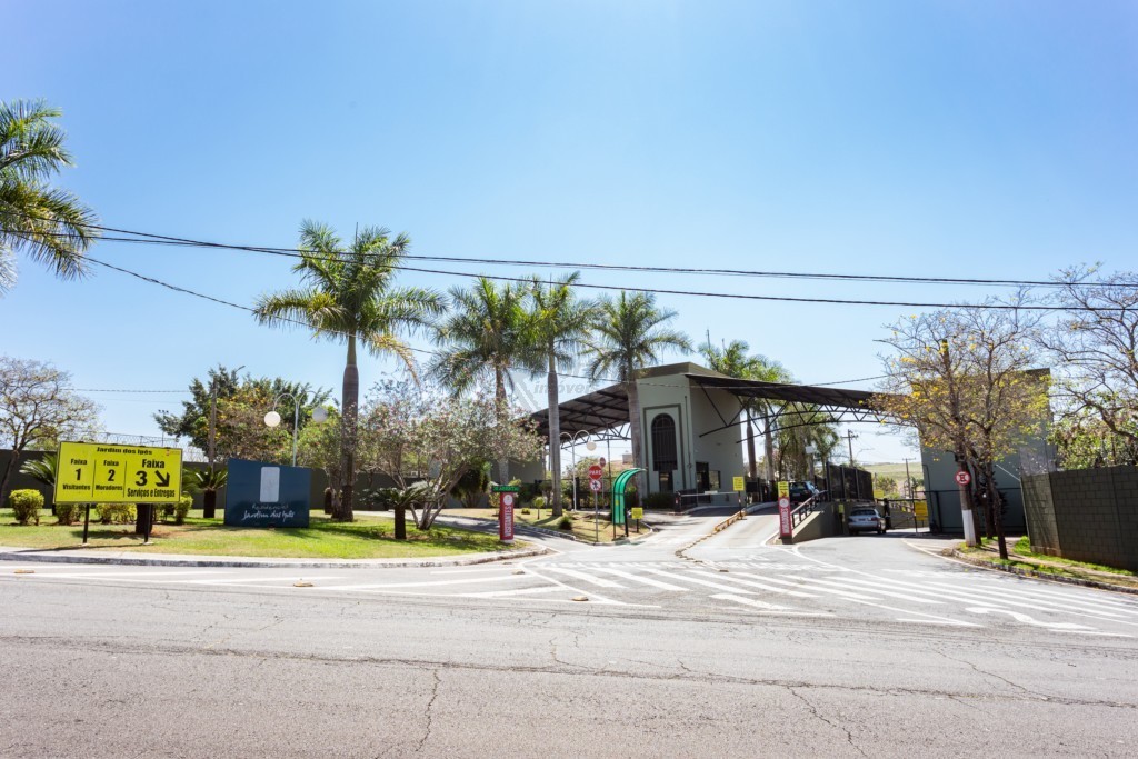 Casa em Condomínio para locacao no Residencial Jardim dos Ipes em Limeira com 316,65m² por R$ 10.000,00