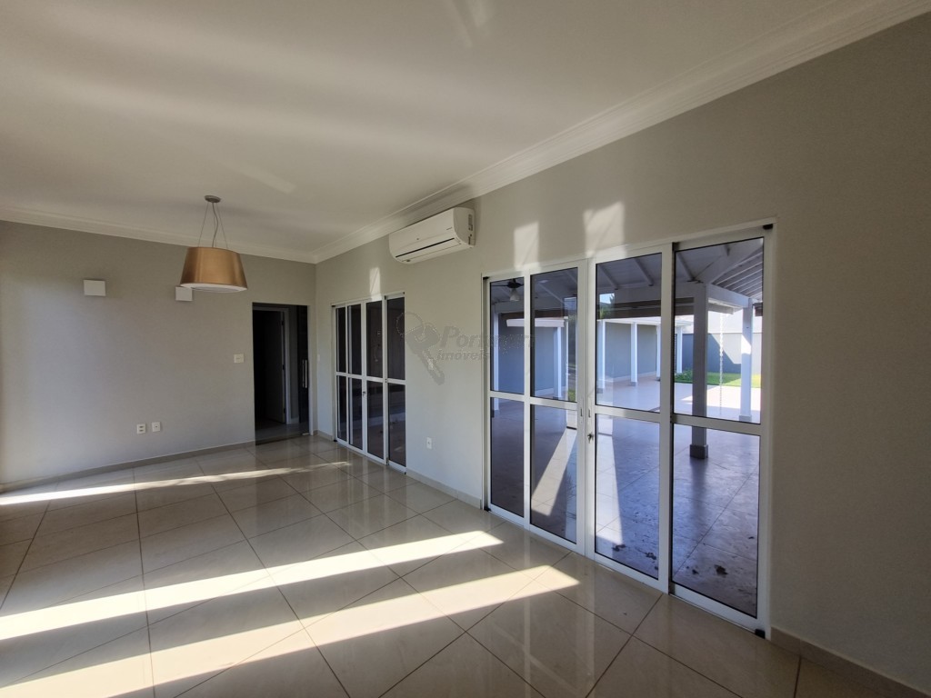 Casa em Condomínio para venda no Residencial Casalbuono em Limeira com 550m²