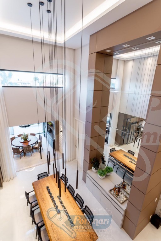 Casa em Condomínio para venda no Residencial Ilha de Bali em Limeira com 589m²