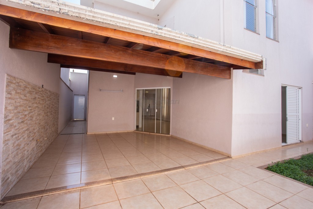 Casa em Condomínio para venda no Parque Residencial Roland em Limeira com 0m²