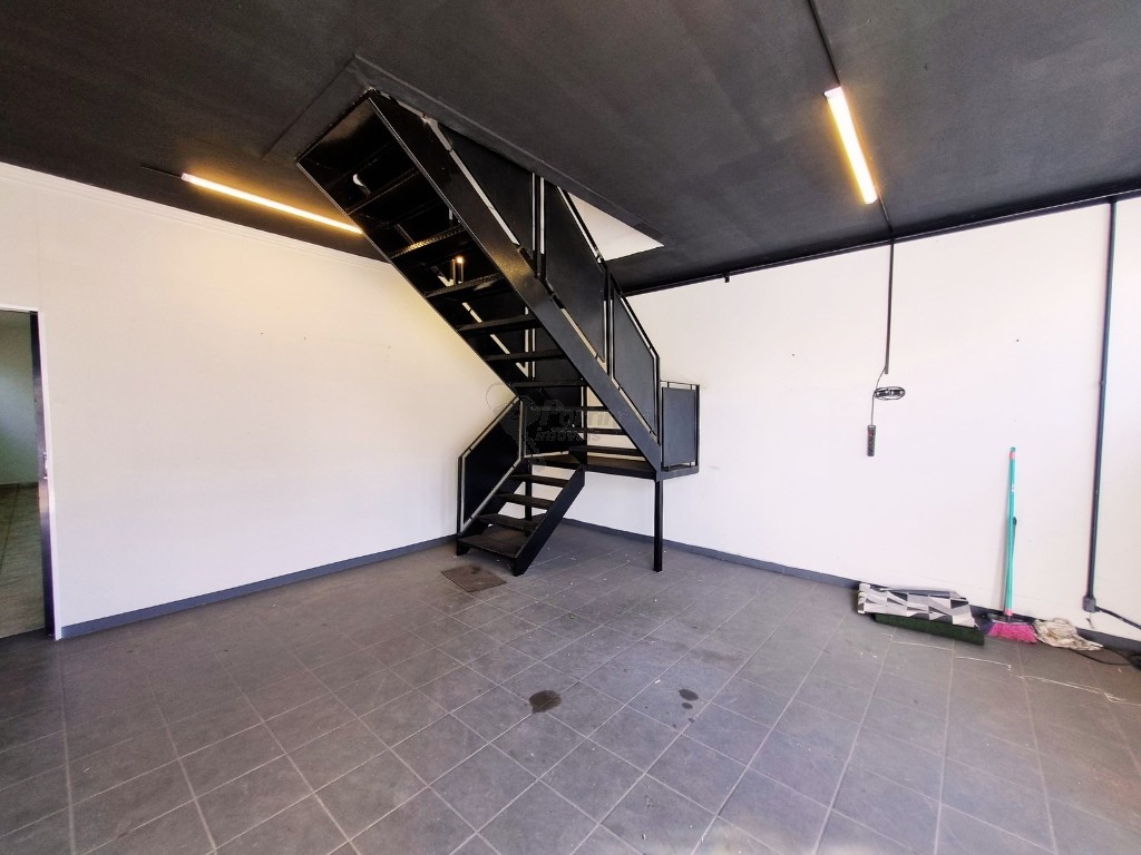 Barracão_galpão para locacao no Jardim Adelia Cavicchia Grotta em Limeira com 200m²