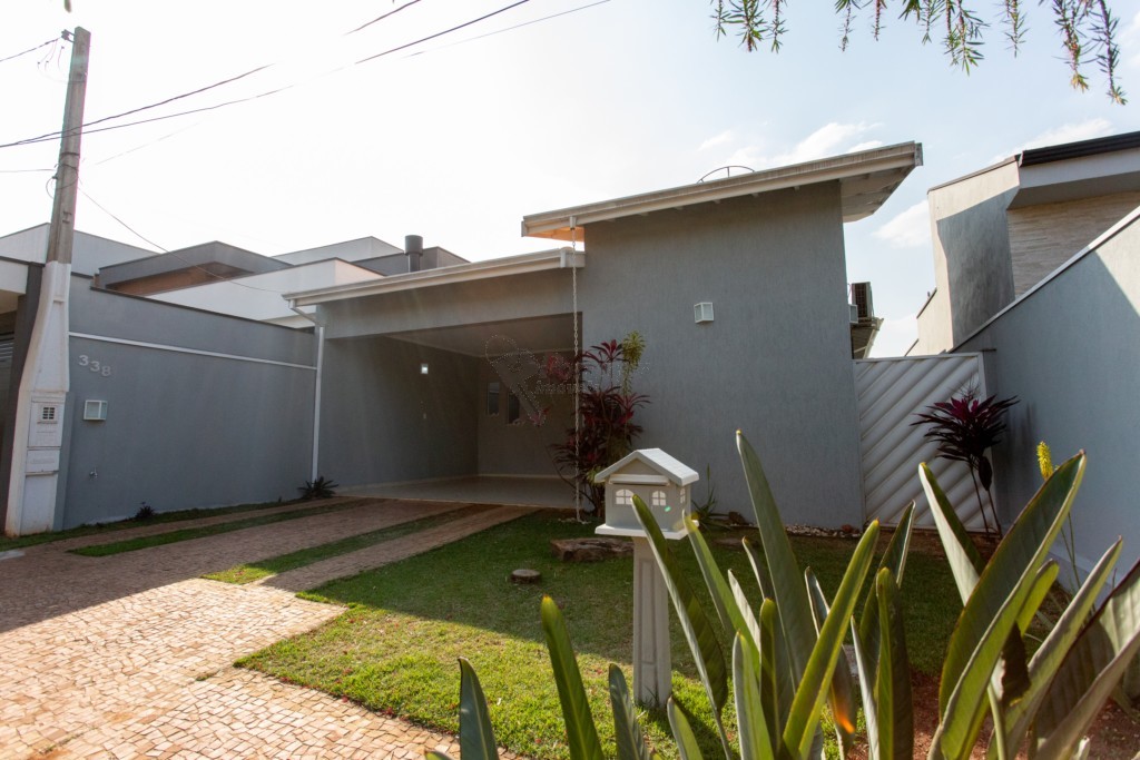 Casa em Condomínio para venda no Parque Residencial Roland em Limeira com 250m² por R$ 850.000,00