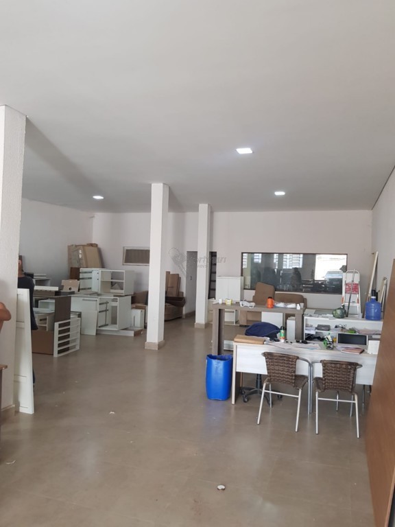 Casa Residencial para venda no Jardim Residencial Village em Limeira com 300m²