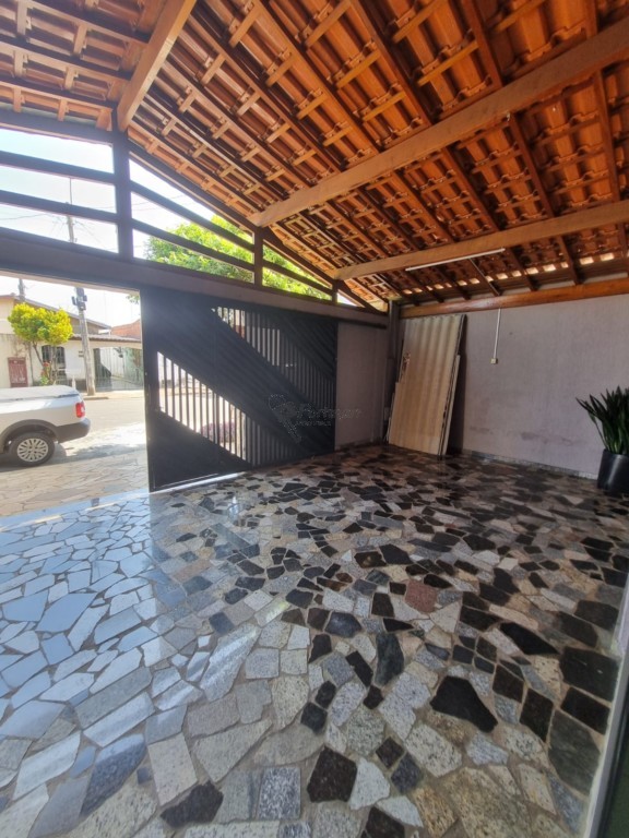 Salão para locacao no Parque Residencial Aeroporto em Limeira com 120m²