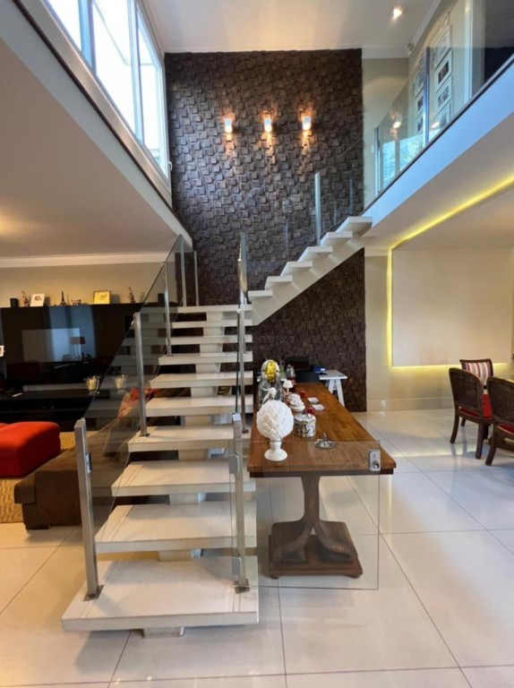 Casa em Condomínio para venda no Parque Residencial Roland em Limeira com 210m²