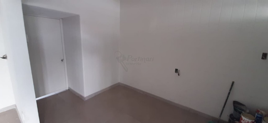 Loja para locacao no Centro em Limeira com 21m²