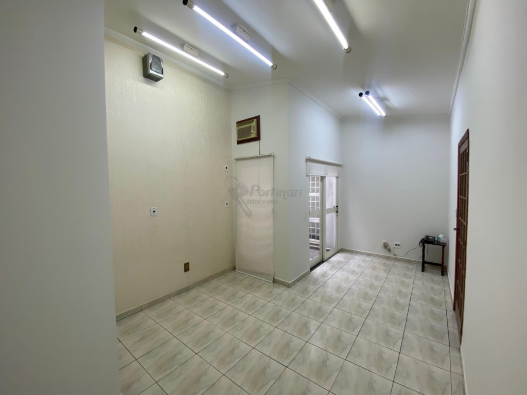 Cjto Comercial_sala para locacao no Centro em Limeira com 15m²