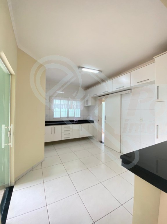 Casa em Condomínio para locacao no Parque Residencial Roland em Limeira com 0m²