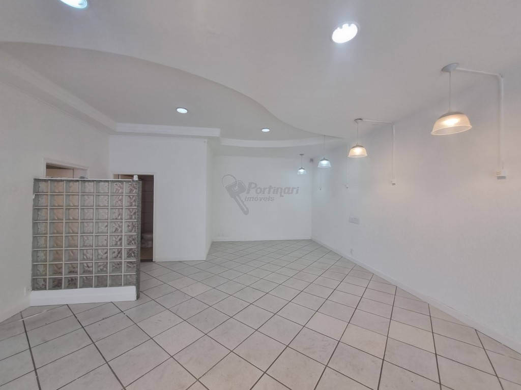 Loja para locacao no Centro em Limeira com 386m²