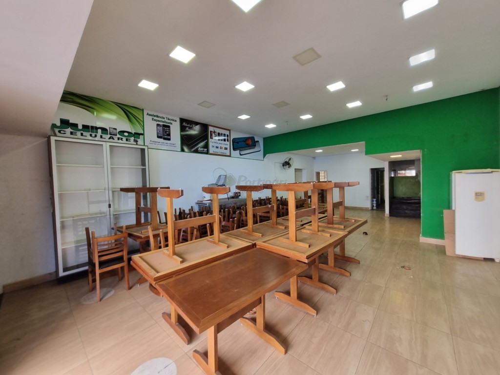 Salão para venda no Centro em Limeira com 367m²