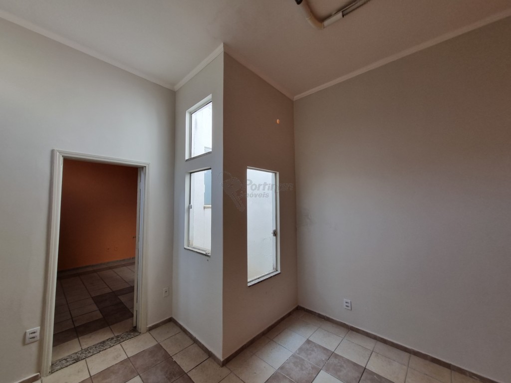 Casa Comercial para locacao no Centro em Limeira com 247m²