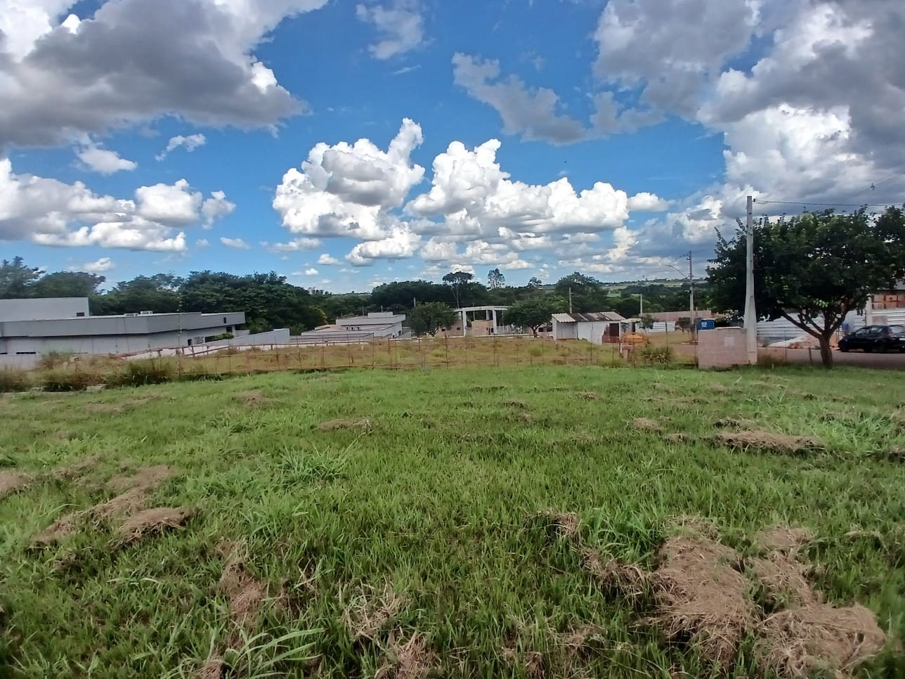 Terreno para venda no Residencial Florisa em Limeira com 504,88m²