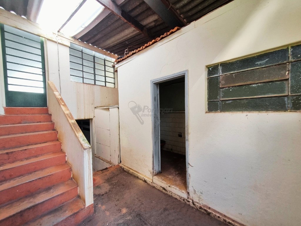 Casa Residencial para vendalocacaovenda e locacao no Centro em Limeira com 297,5m² por R$ 400.000,002.000,00