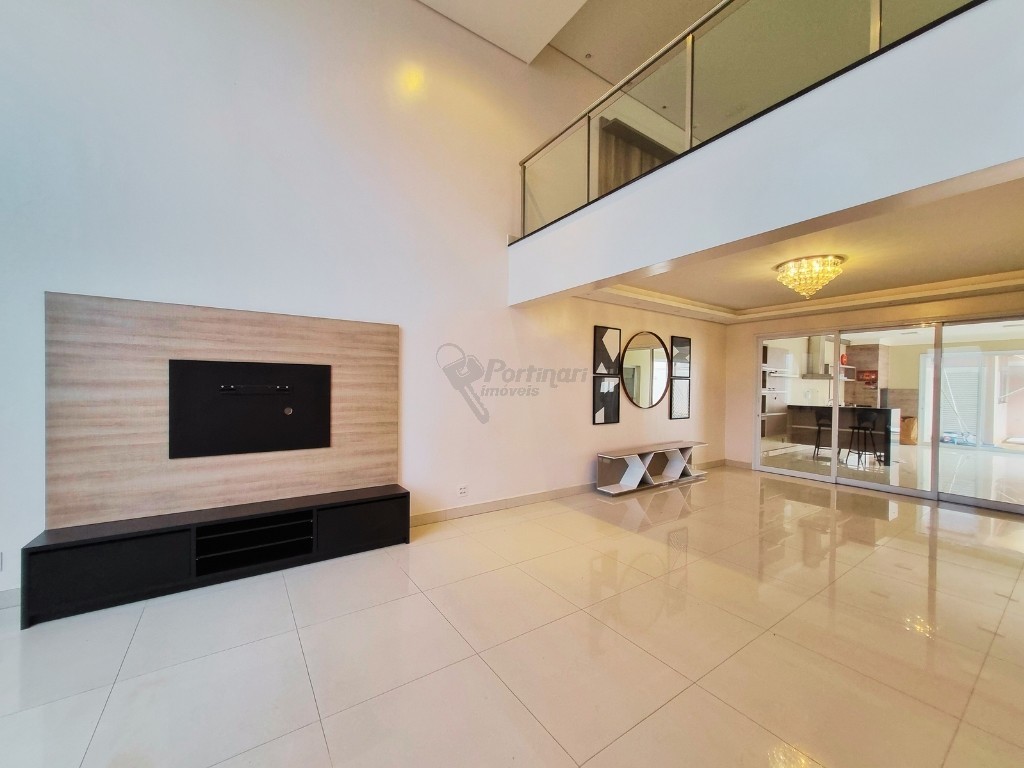 Casa em Condomínio para locacao no Terras de Sao Bento I em Limeira com 315m²