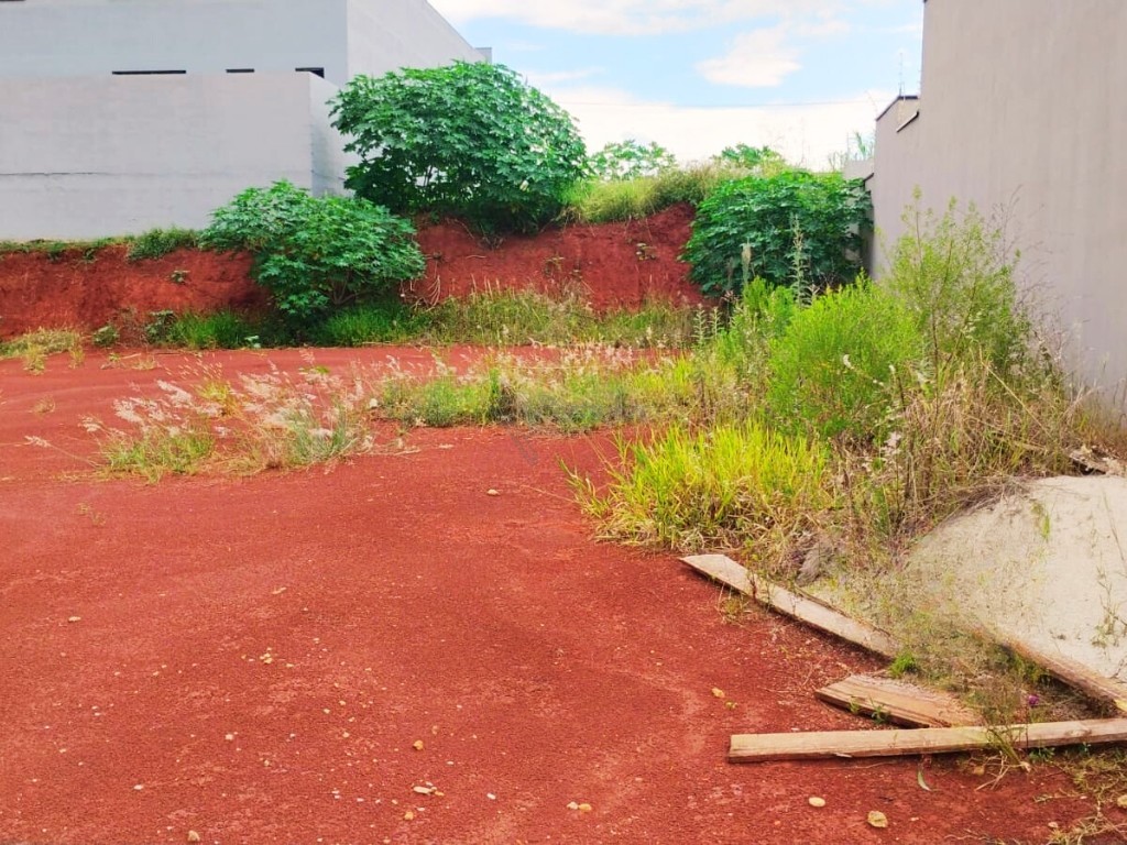 Terreno para venda no Residencial Colinas do Engenho I em Limeira com 200m²