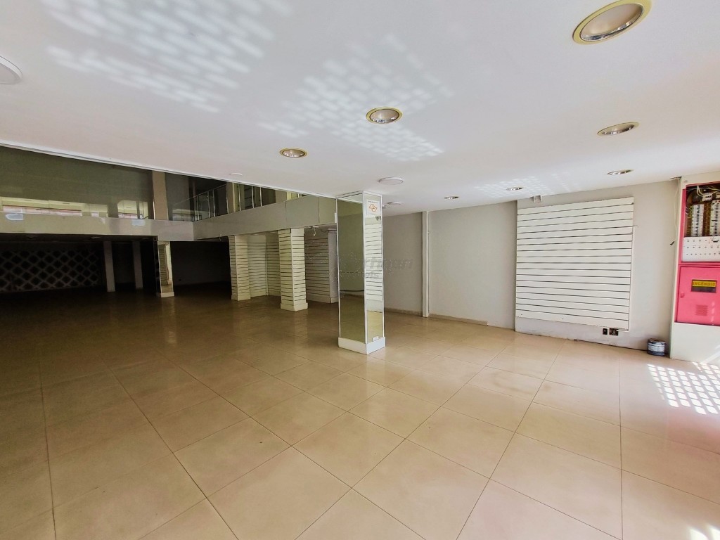 Predio Comercial para locacao no Centro em Limeira com 538,05m²