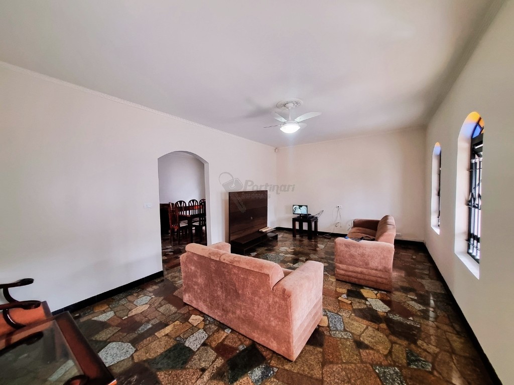 Casa Residencial para locacao no Jardim Nova Italia em Limeira com 309,47m²