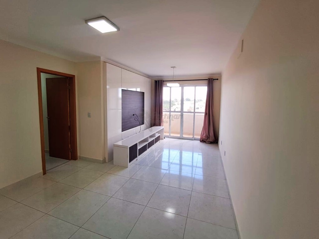 Apartamento para locacao no Centro em Limeira com 120,54m²
