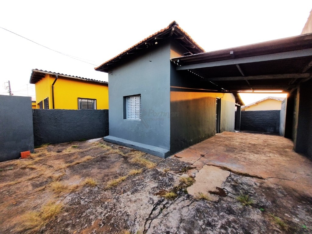 Casa Residencial para locacao no Jardim Cavinato em Limeira com 133,6m²