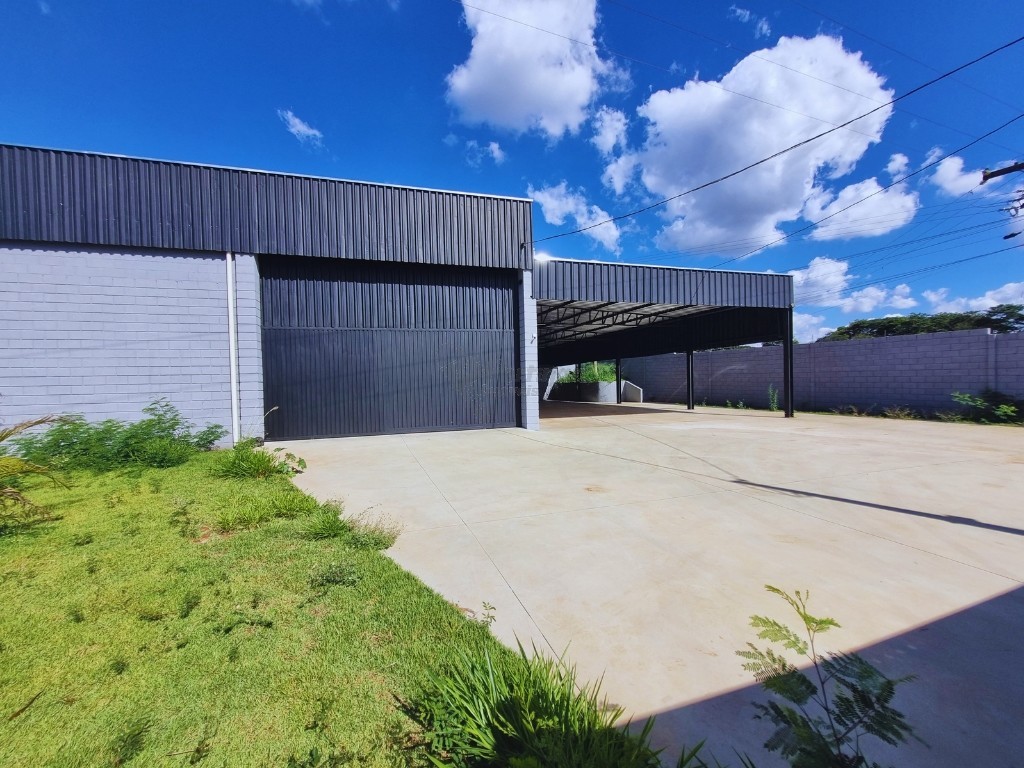 Barracão_galpão para locacao no Area Rural de Limeira em Limeira com 1.000m²
