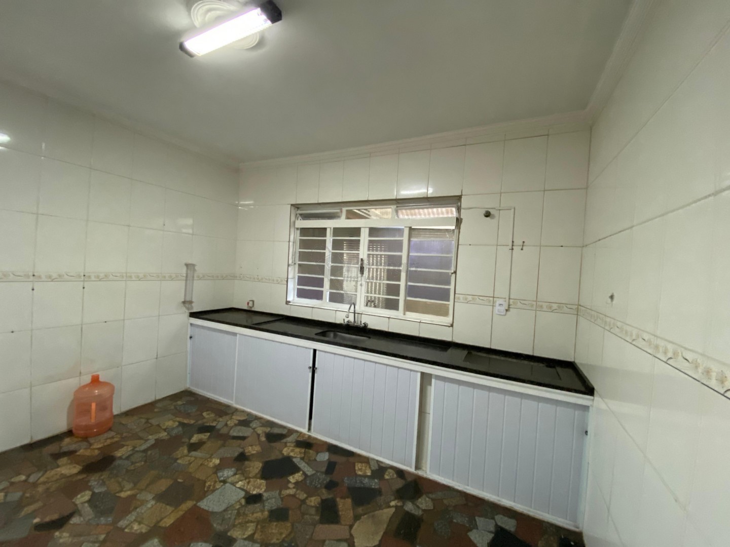 Casa Residencial para locacao no Jardim Hortencia em Limeira com 250m² por R$ 1.950,00