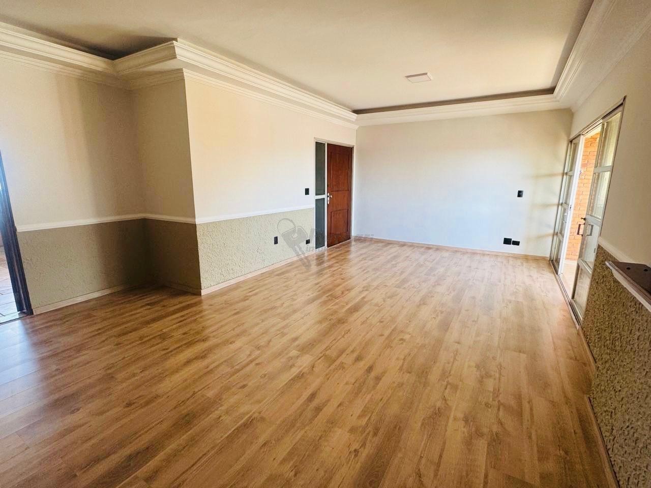 Apartamento para locacao no Centro em Limeira com 120m²
