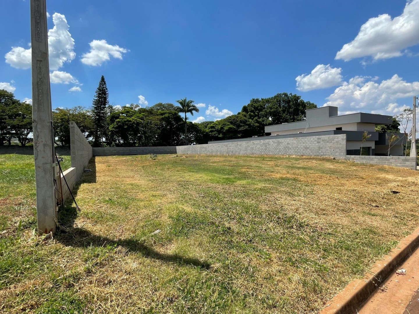 Terreno para venda no Residencial Florisa em Limeira com 1.151m²