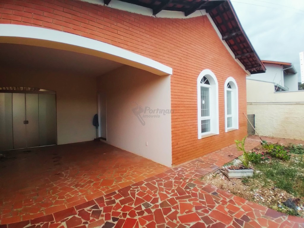 Casa Residencial para locacao no Jardim Santana em Limeira com 330m² por R$ 3.300,00