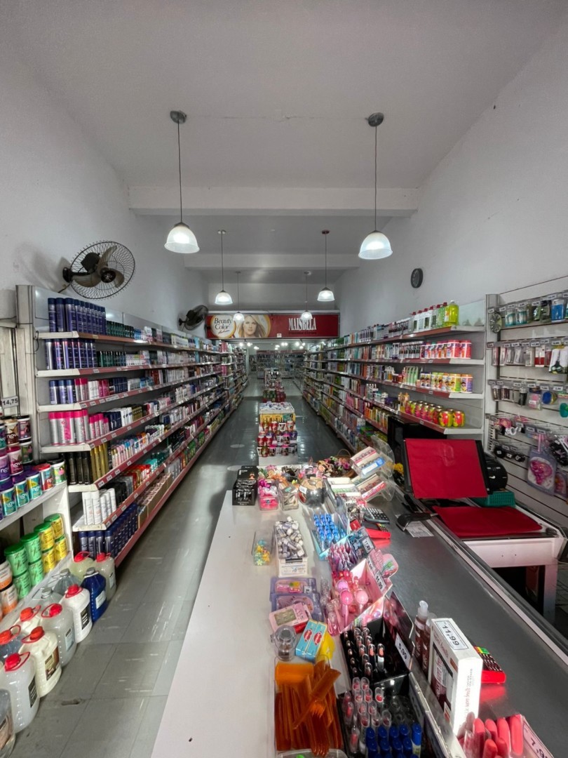 Salão para locacao no Centro em Limeira com 150m²