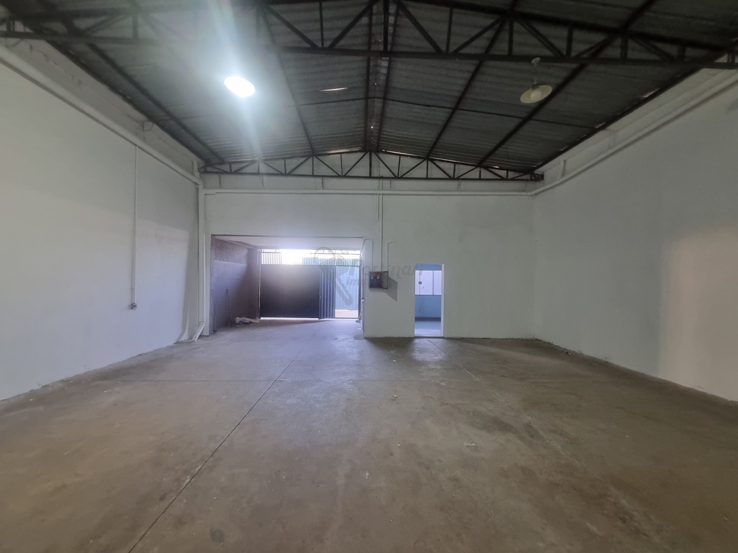 Barracão_galpão para locacao no Jardim Esmeralda em Limeira com 250m²
