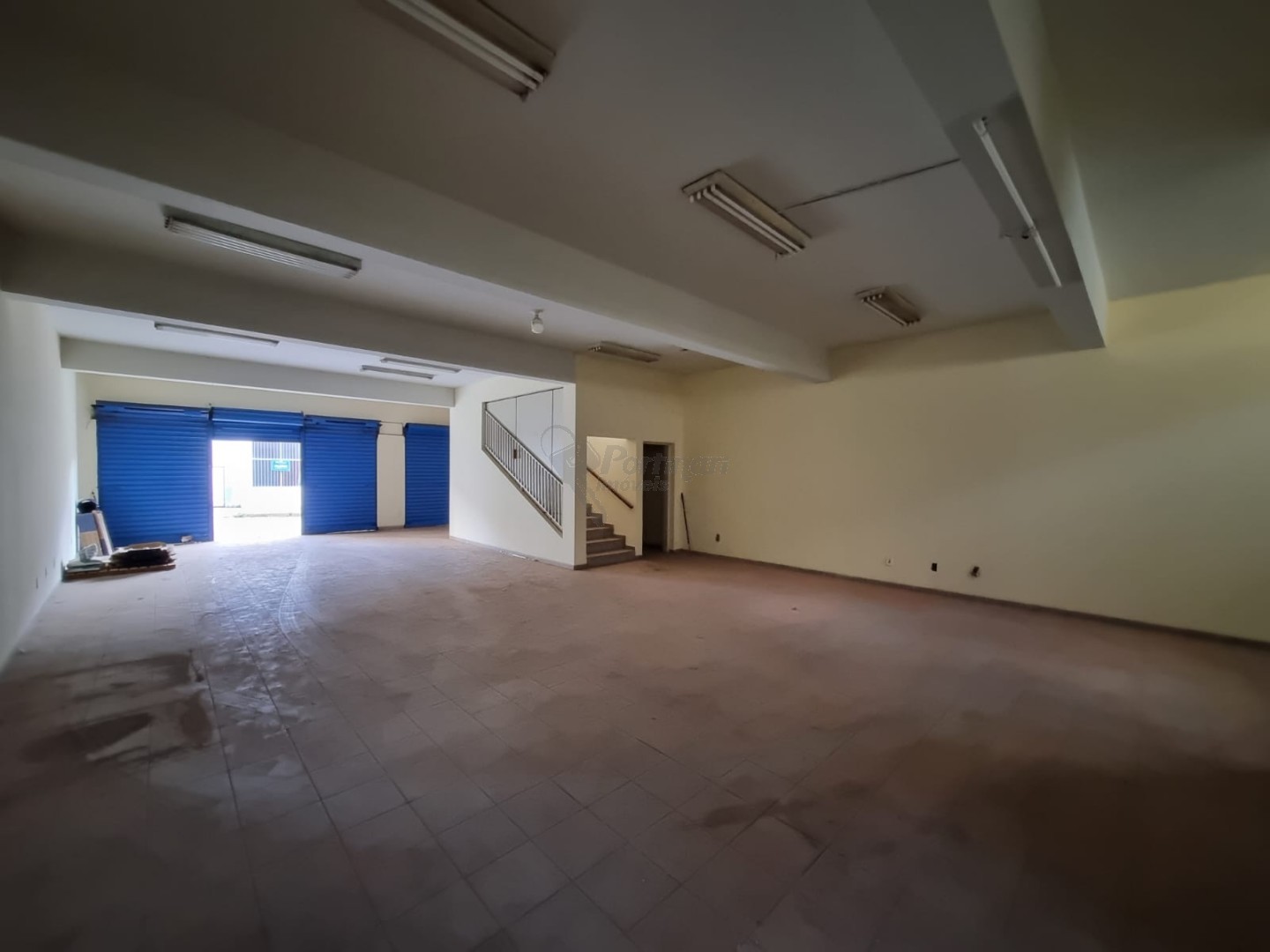Salão para locacao no Centro em Limeira com 200m²