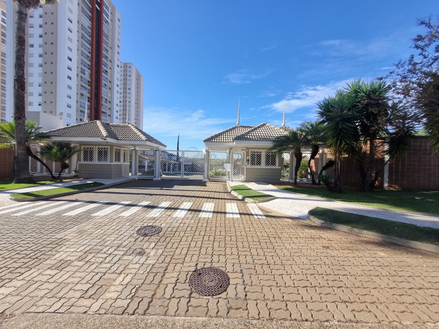 Casa em Condomínio para locacao no Jardim Santo Andre em Limeira com 159m²