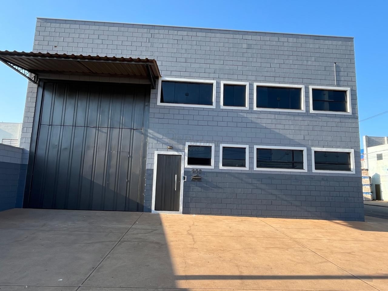 Barracão_galpão para vendalocacaovenda e locacao no Distrito Industrial em Cordeiropolis com 403m²