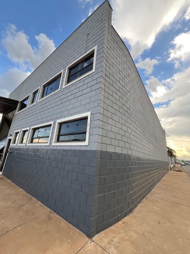 Barracão_galpão para vendalocacaovenda e locacao no Distrito Industrial em Cordeiropolis com 403m²