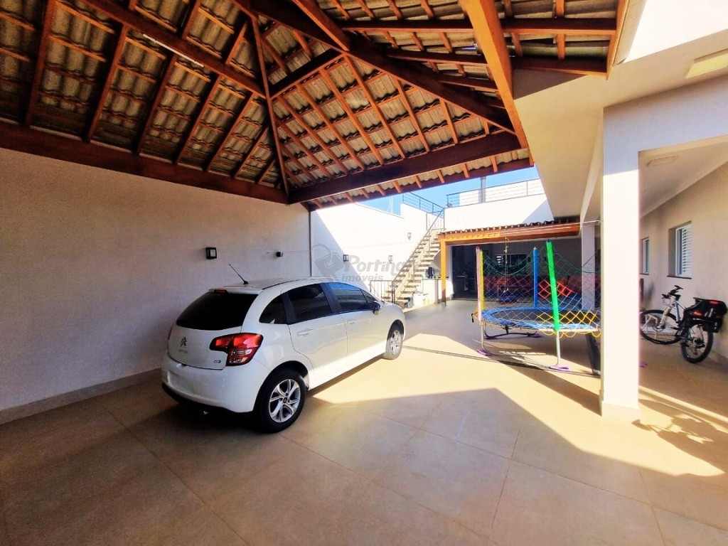 Casa Residencial para venda no Jardim Residencial Village em Limeira com 300m²