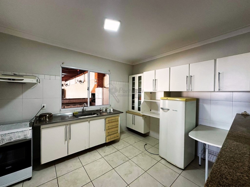 Chácara para vendalocacaovenda e locacao no Area Rural de Limeira em Limeira com 600m²