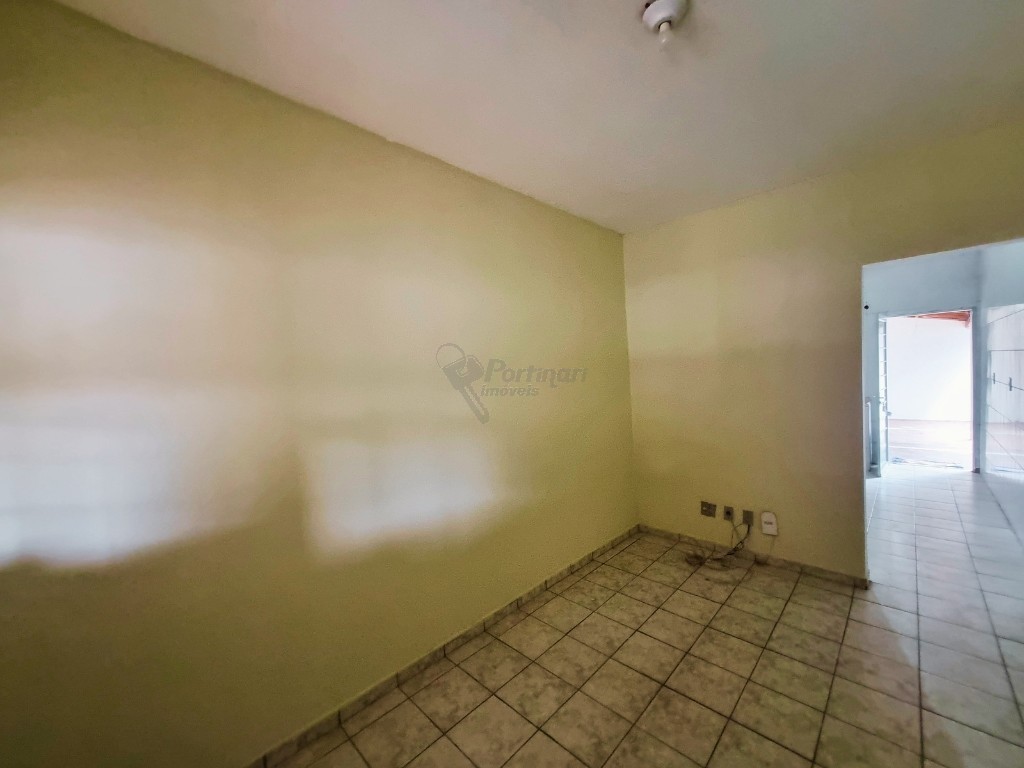 Casa Residencial para locacao no Jardim Ipanema em Limeira com 140m² por R$ 1.700,00