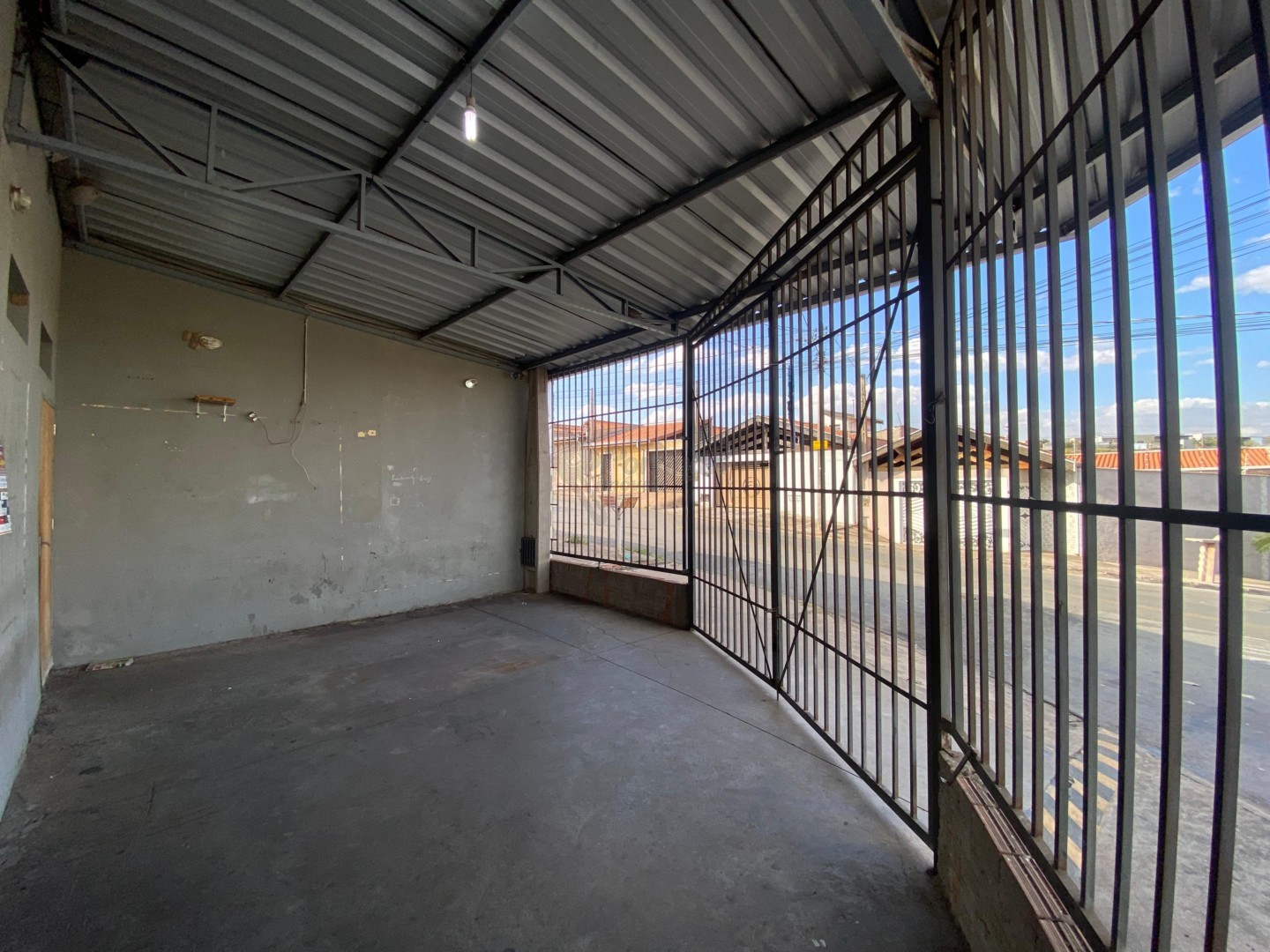 Salão para locacao no Jd_res_ Alto dos Laranjais em Limeira com 70m²