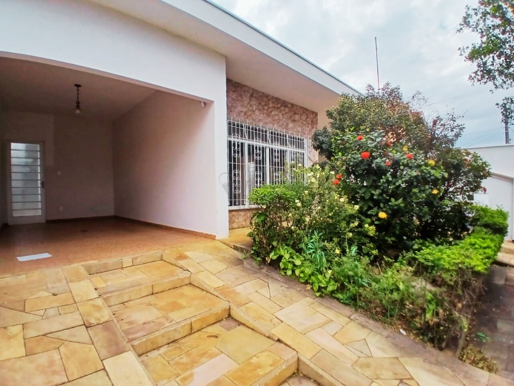 Casa Residencial para locacao no Vila Claudia em Limeira com 300m² por R$ 3.300,00