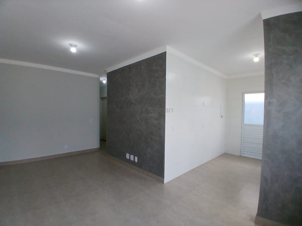 Casa Residencial para locacao no Jardim Primavera em Limeira com 200m² por R$ 1.950,00