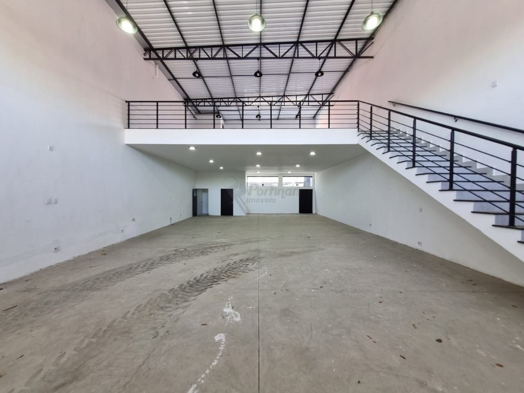 Barracão_galpão para locacao no Parque Expedicionario Hipolyto em Limeira com 250m²