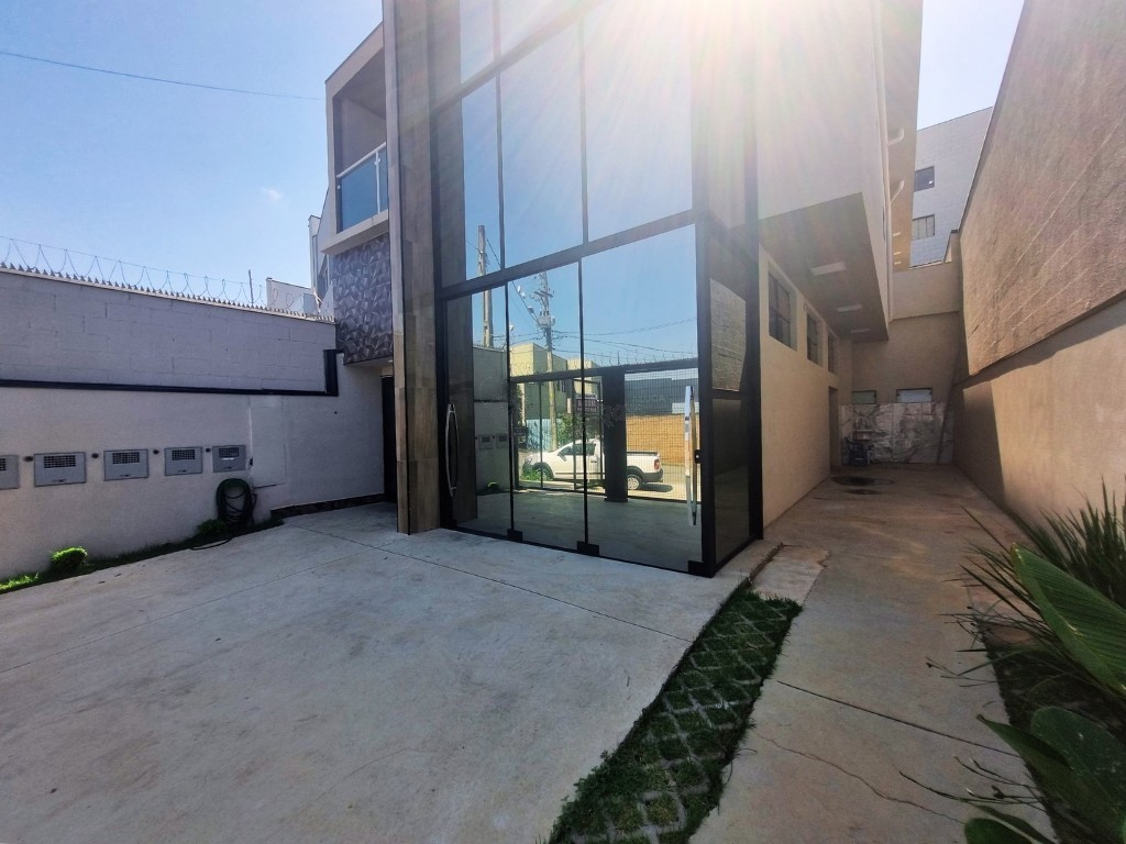 Salão para locacao no Jardim Porto Real IV em Limeira com 160m²