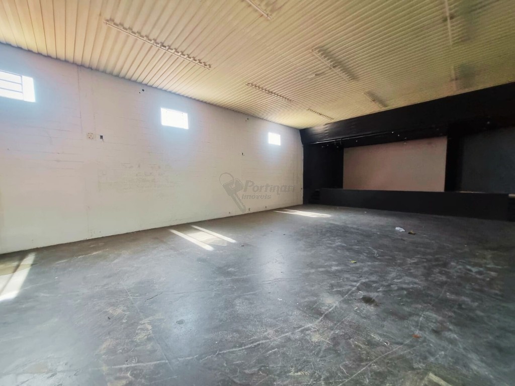 Barracão_galpão para locacao no Parque Residencial Aeroporto em Limeira com 250m²