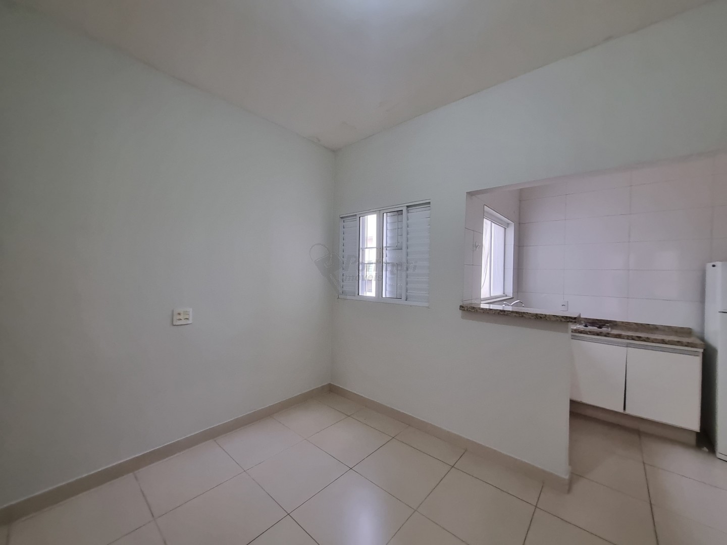 Kitinet para locacao no Jardim Cidade Universitaria I em Limeira com 30m²